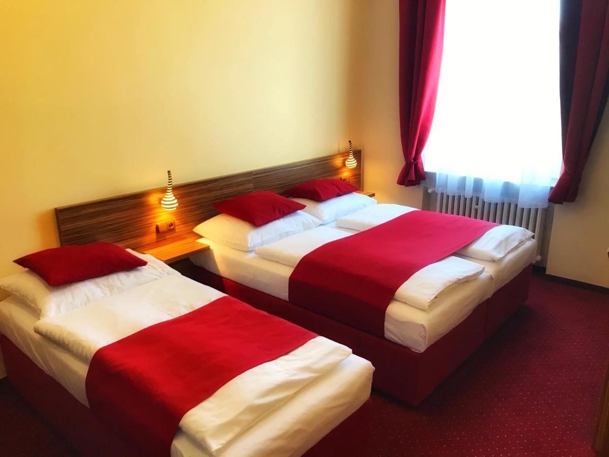 Hotel Continental 플젠 외부 사진