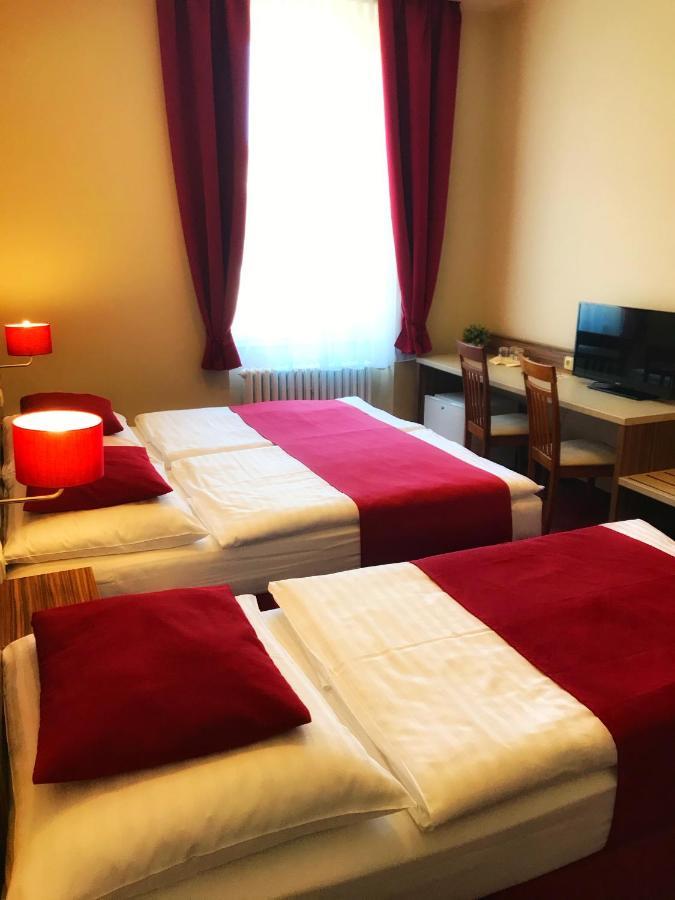 Hotel Continental 플젠 외부 사진