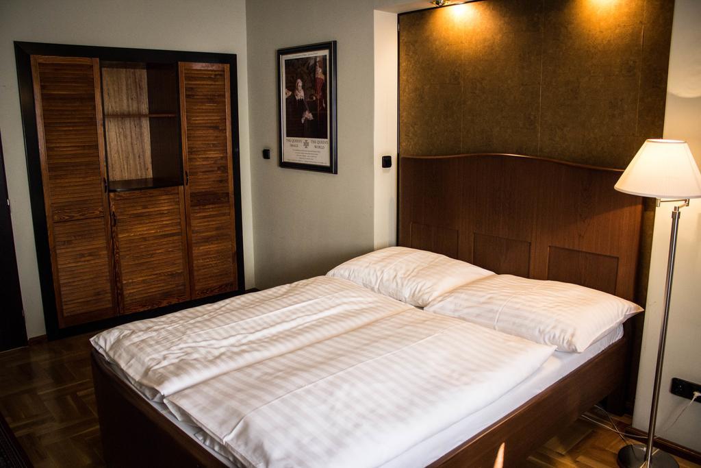 Hotel Continental 플젠 외부 사진