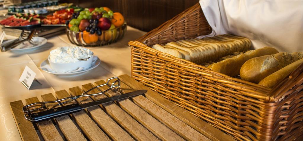 Hotel Continental 플젠 외부 사진