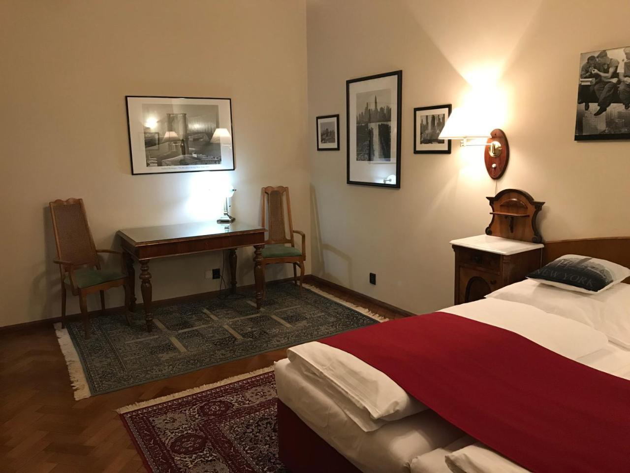 Hotel Continental 플젠 외부 사진